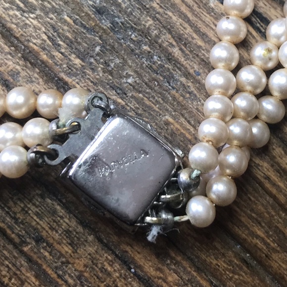 Vintage Pearl Strand three row - Picture 4 of 5